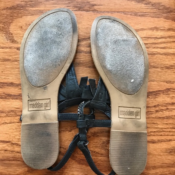 Madden Girl Pearl Sandals - Picture 5 of 6